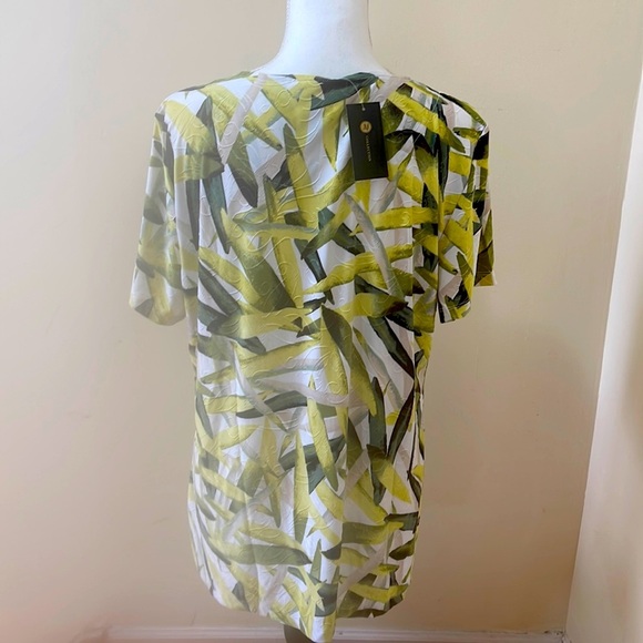 Collection XL Top - Picture 3 of 10